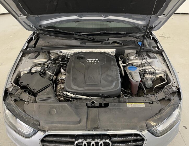 Audi A4 Kombi 2,0 l 140 kw