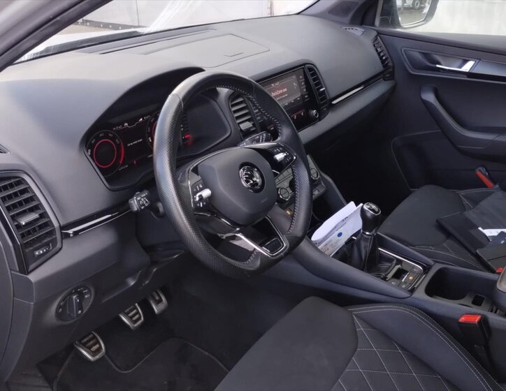 Škoda Karoq SUV 1,5 l 110 kw