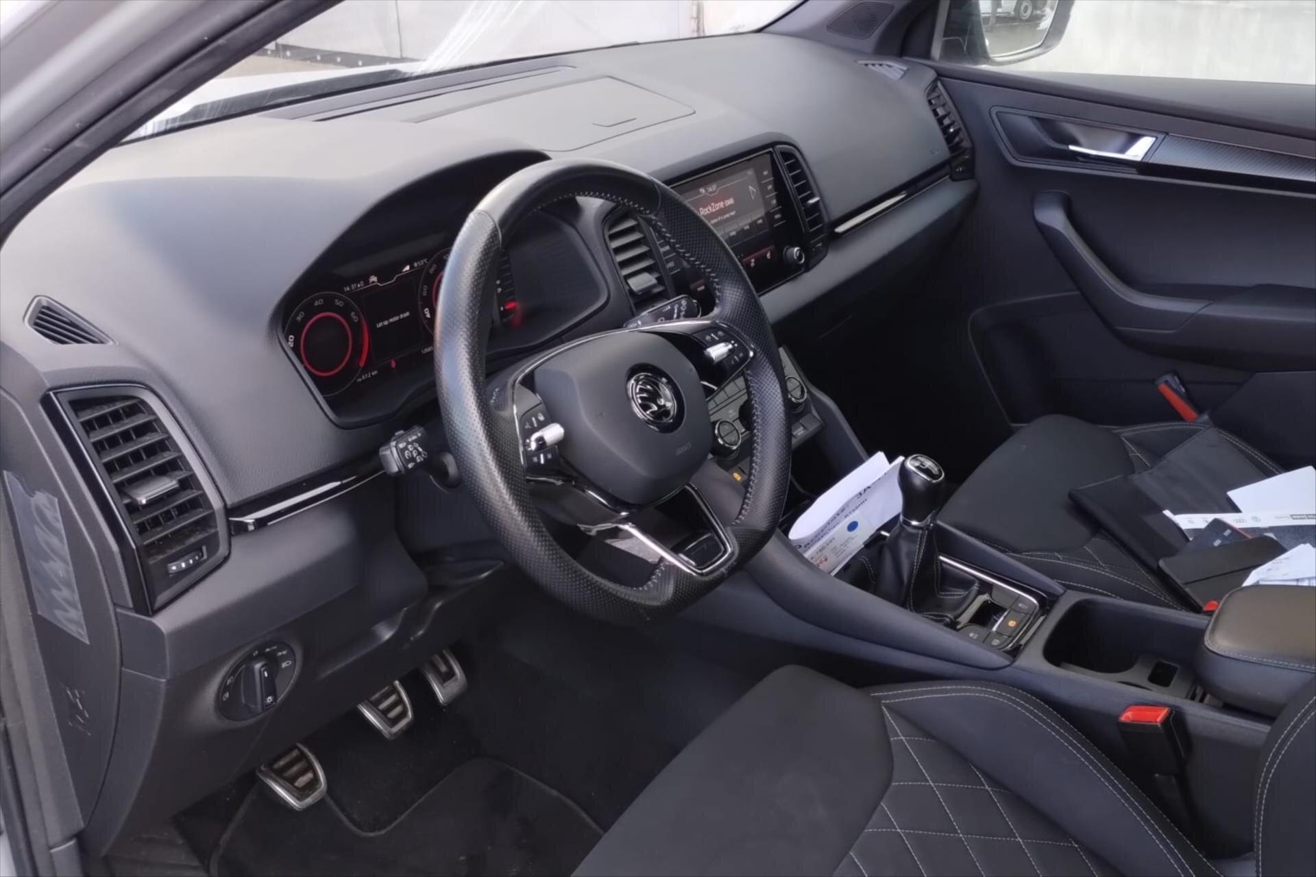 Škoda Karoq SUV 1,5 l 110 kw