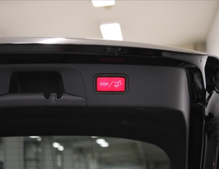 Mercedes-Benz GLC SUV 3,0 l 190 kw