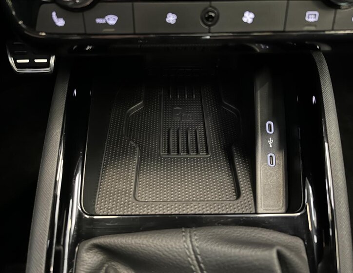 Škoda Kamiq SUV 1,5 l 110 kw