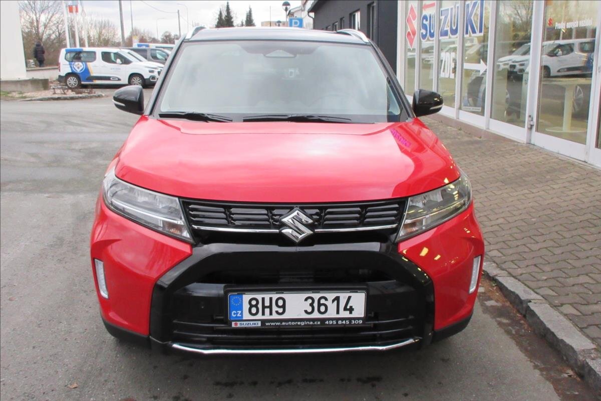 Suzuki Vitara SUV 1,4 l 81 kw