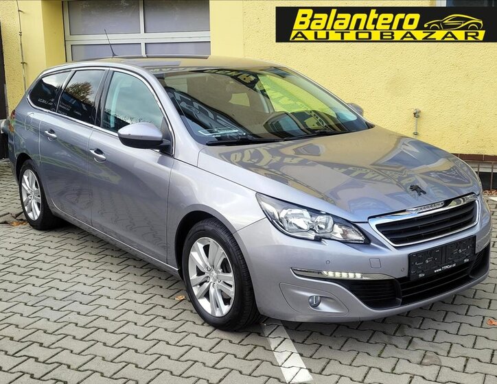 Peugeot 308 1