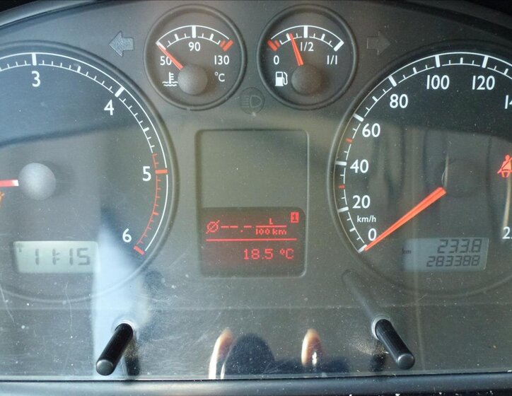 Volkswagen Multivan Kombi 2,5 l 128 kw