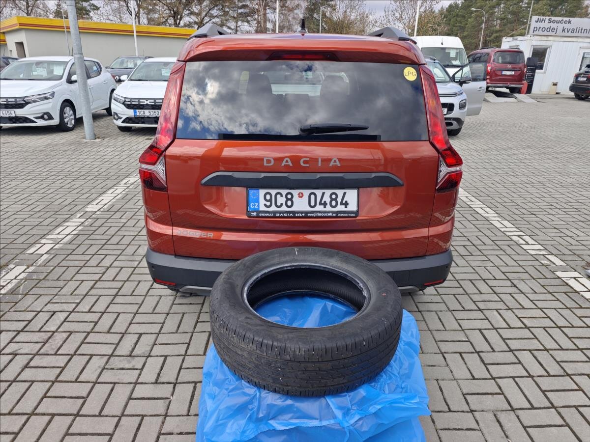 Dacia Jogger Kombi 999,0 67 kw