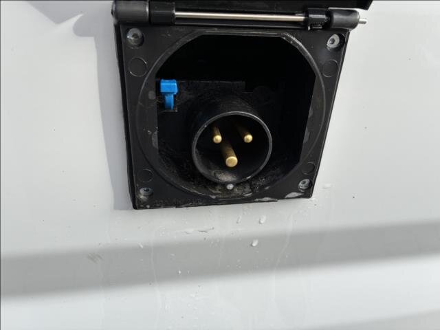 Opel Movano Skříň 2,2 l 103 kw