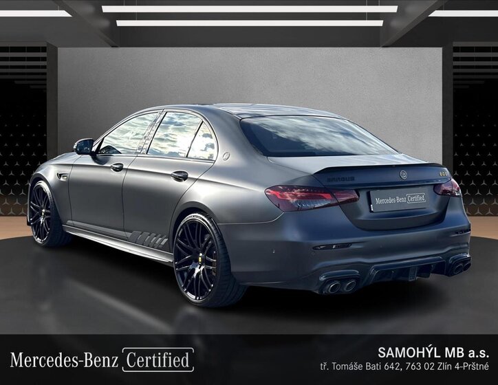 Mercedes-Benz Třídy E Sedan / Limuzína 4,0 l 588 kw