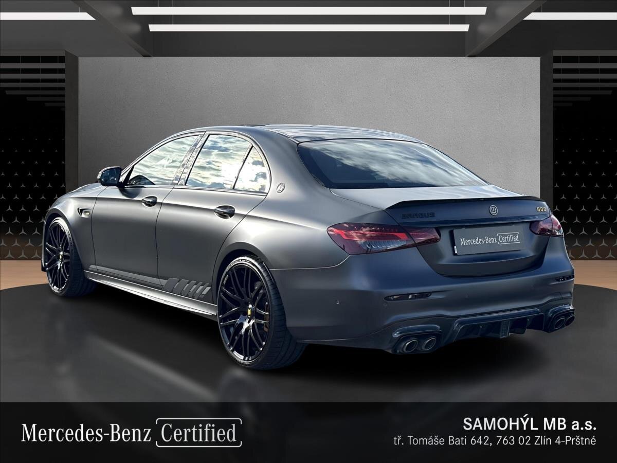 Mercedes-Benz Třídy E Sedan / Limuzína 4,0 l 588 kw
