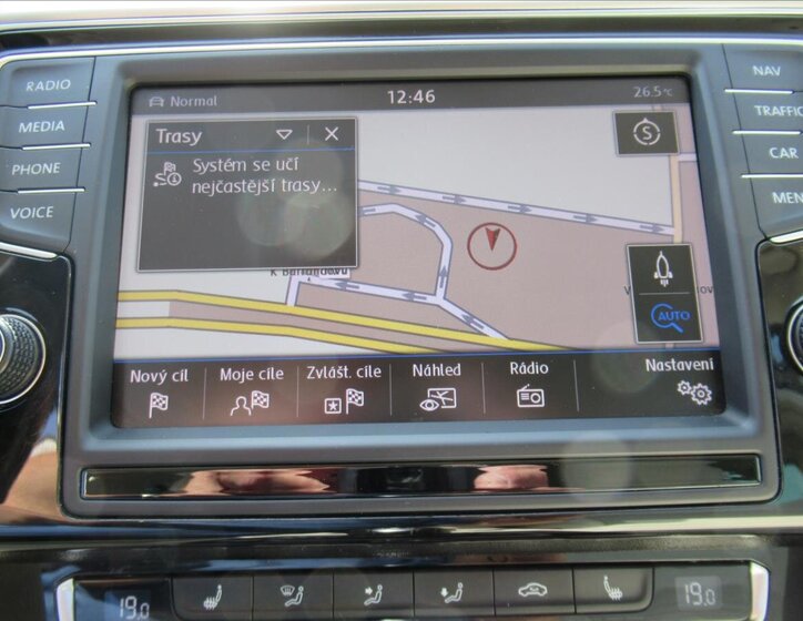 Volkswagen Passat Kombi 2,0 l 140 kw