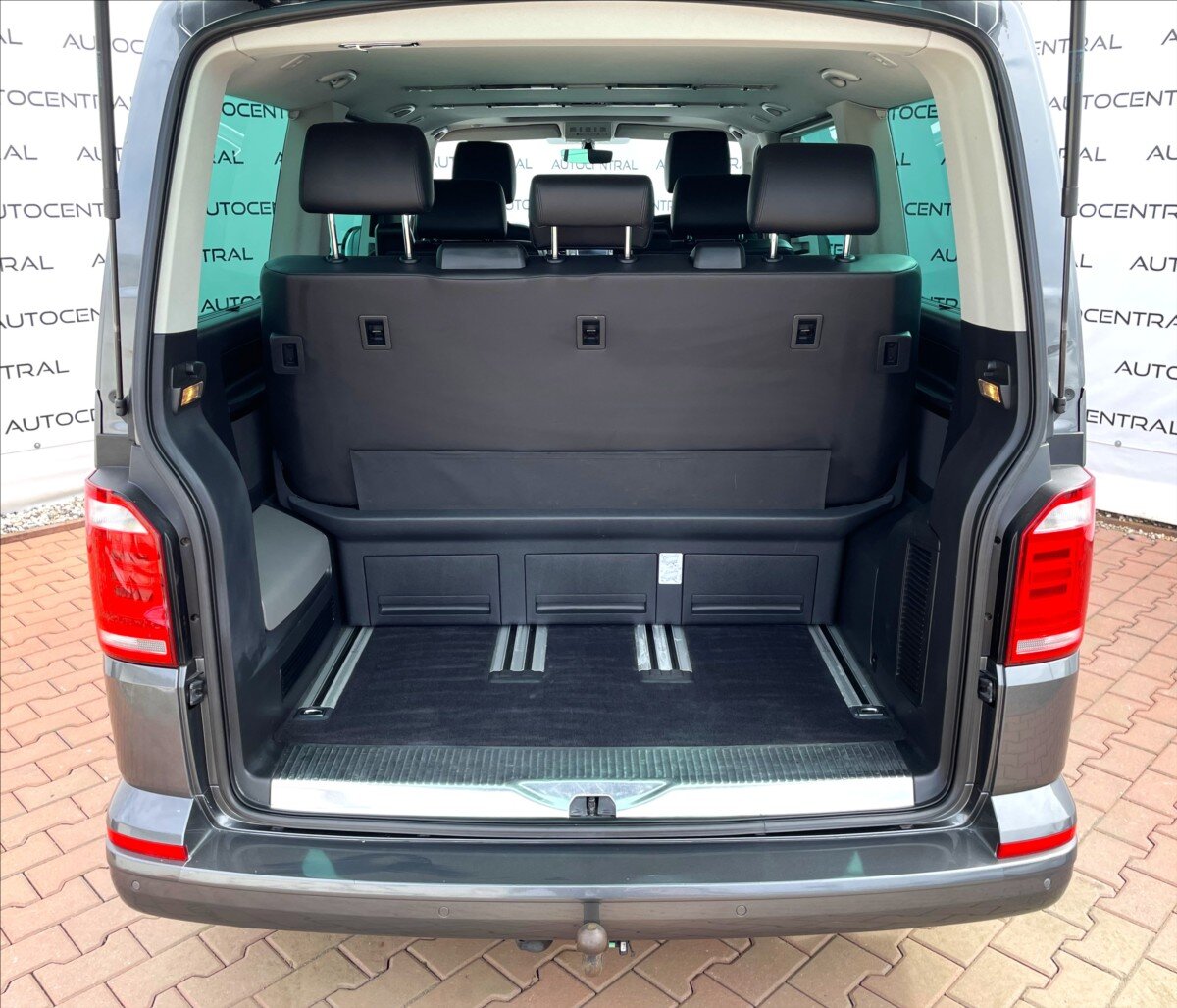 Volkswagen Multivan MPV 2,0 l 150 kw