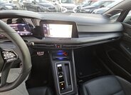 Volkswagen Golf Kombi 2,0 l 235 kw