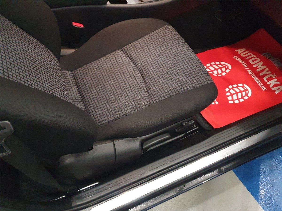 Mercedes-Benz Třídy C Hatchback 1,8 l 105 kw