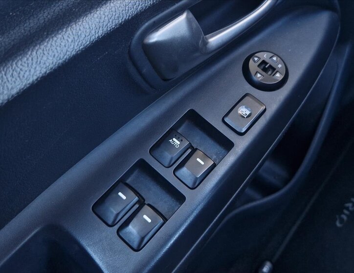 KIA Rio Hatchback 1,2 l 63 kw