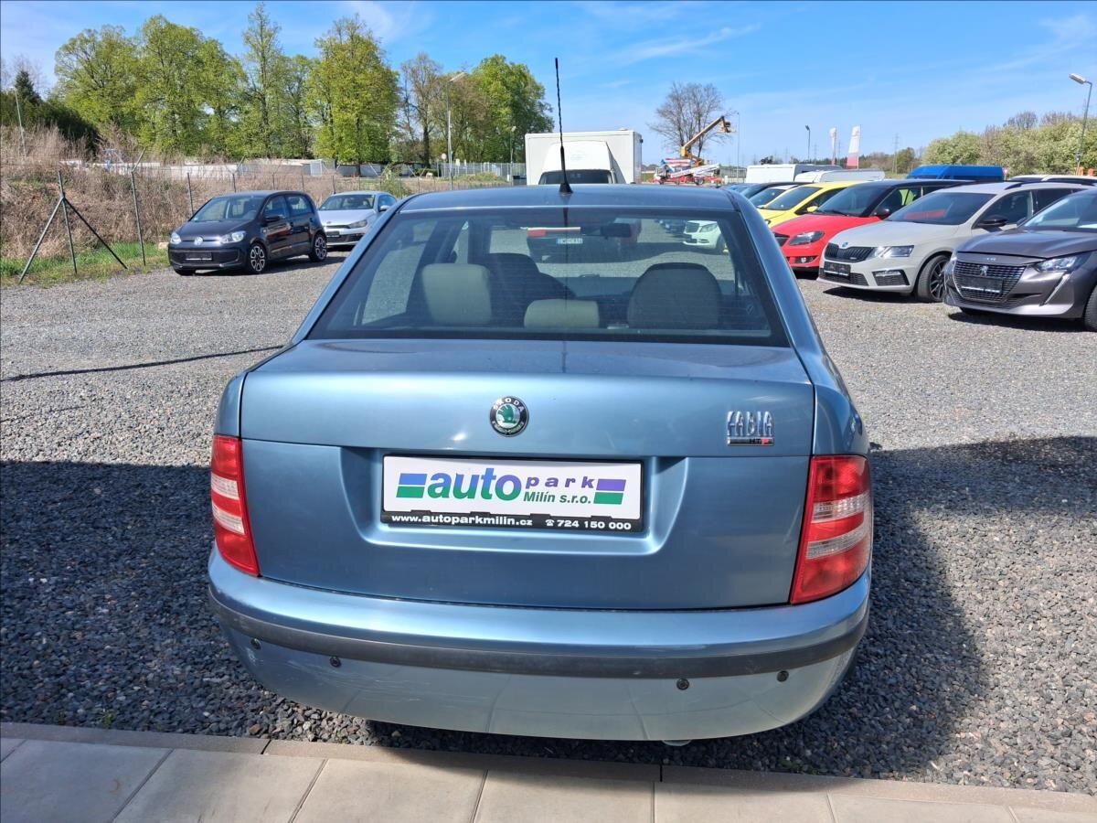 Škoda Fabia Sedan / Limuzína 1,2 l 47 kw