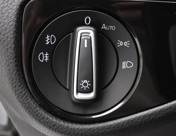 Volkswagen Golf Kombi 1,6 l 85 kw