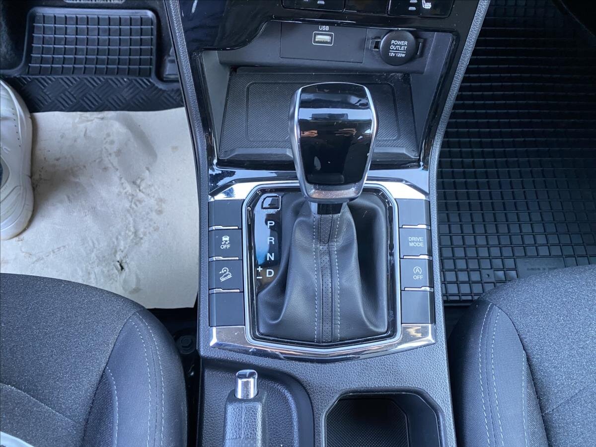 SsangYong Korando SUV / Terénní 1,5 l 120 kw