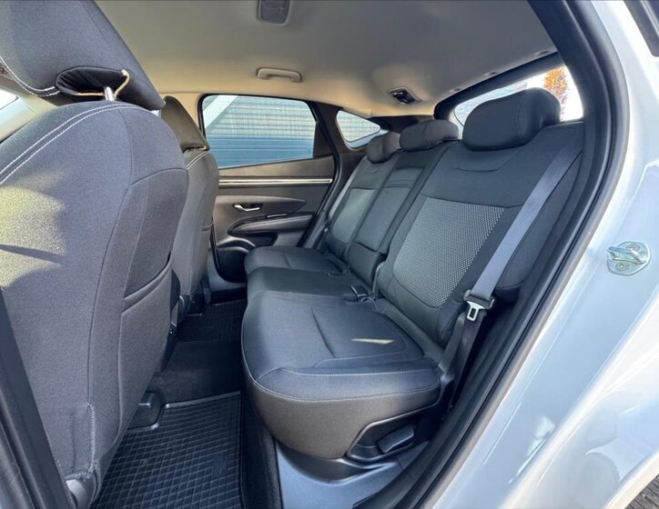 Hyundai Tucson SUV 1,6 l 110 kw