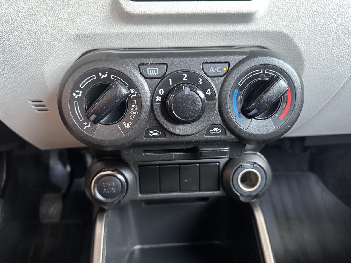 Suzuki Ignis Hatchback 1,2 l 66 kw