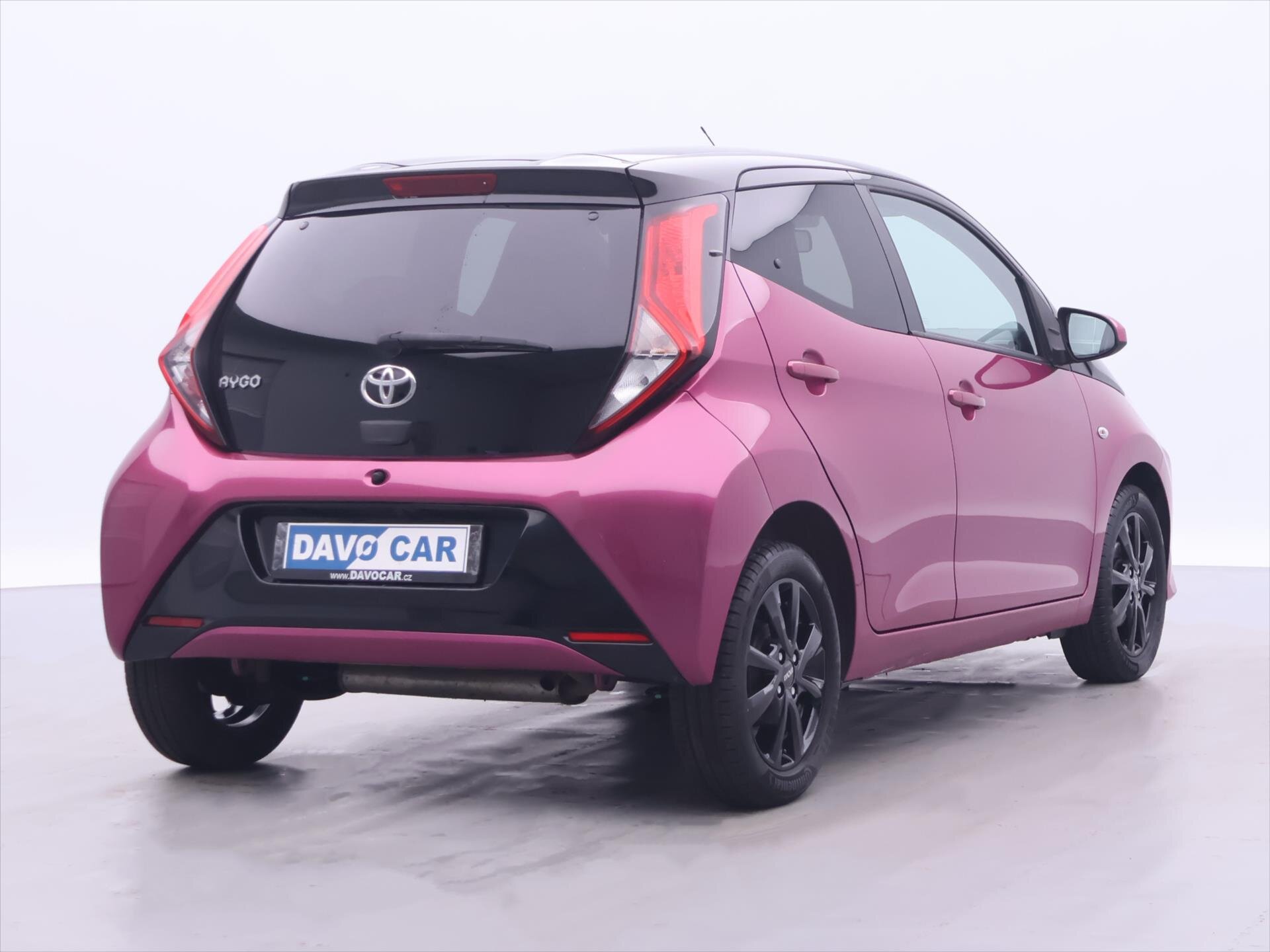 Toyota Aygo Hatchback 998,0 53 kw