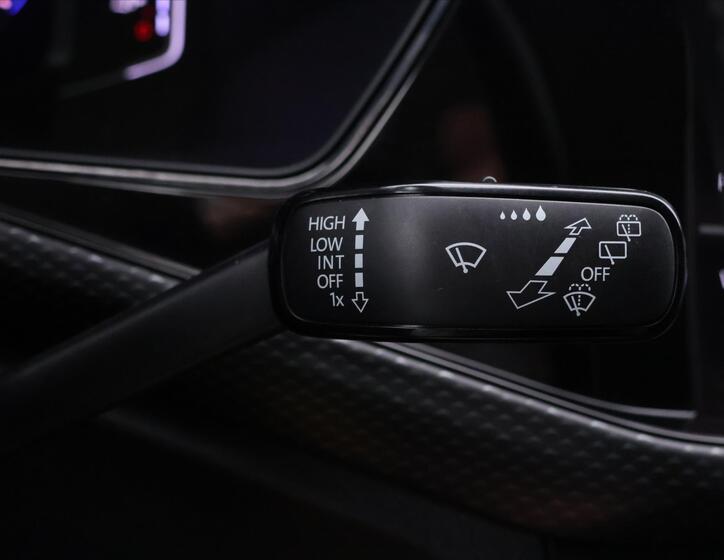 Volkswagen T-Cross 16