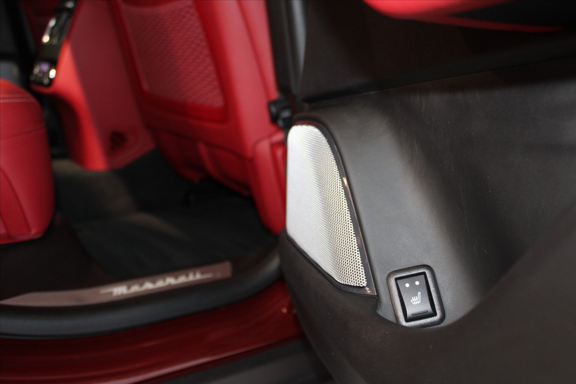 Maserati Levante SUV / Terénní 3,0 l 316 kw