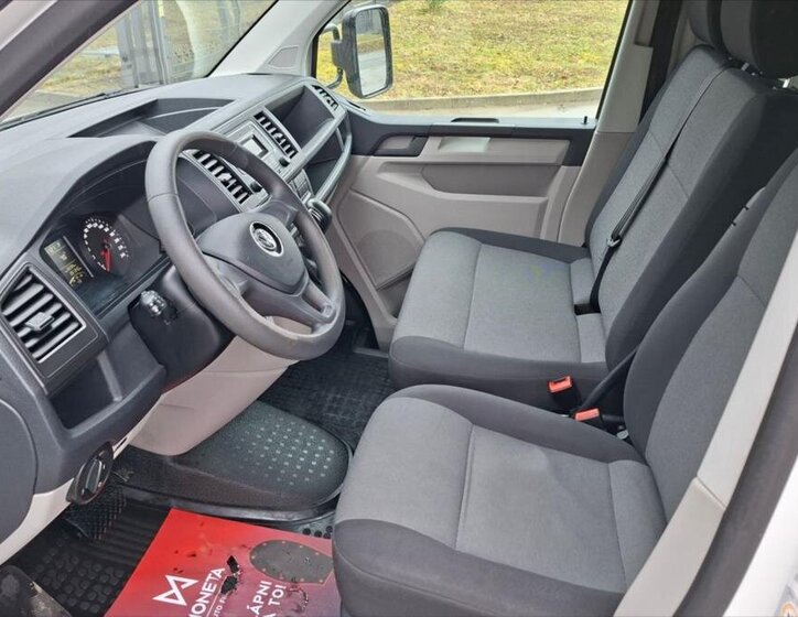 Volkswagen Transporter Skříň 2,0 l 110 kw
