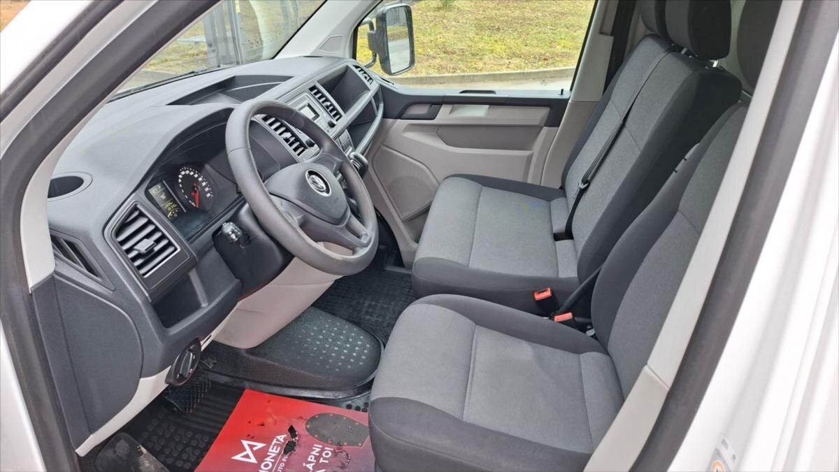 Volkswagen Transporter Skříň 2,0 l 110 kw