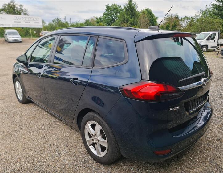Opel Zafira 7