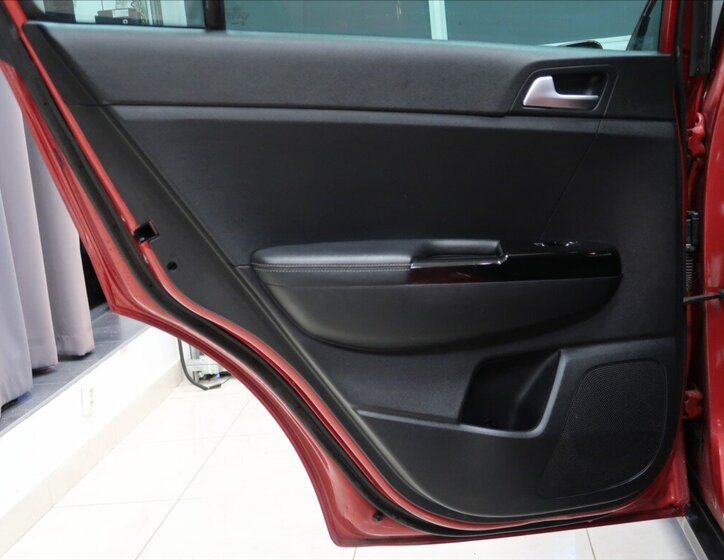 KIA Sportage SUV 1,6 l 97 kw