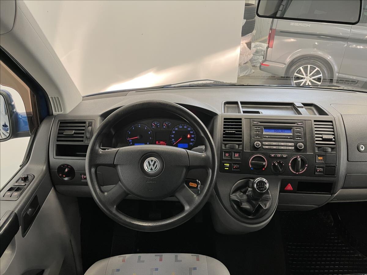 Volkswagen Caravelle Kombi 2,0 l 85 kw