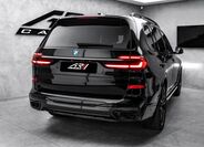 BMW X7 6