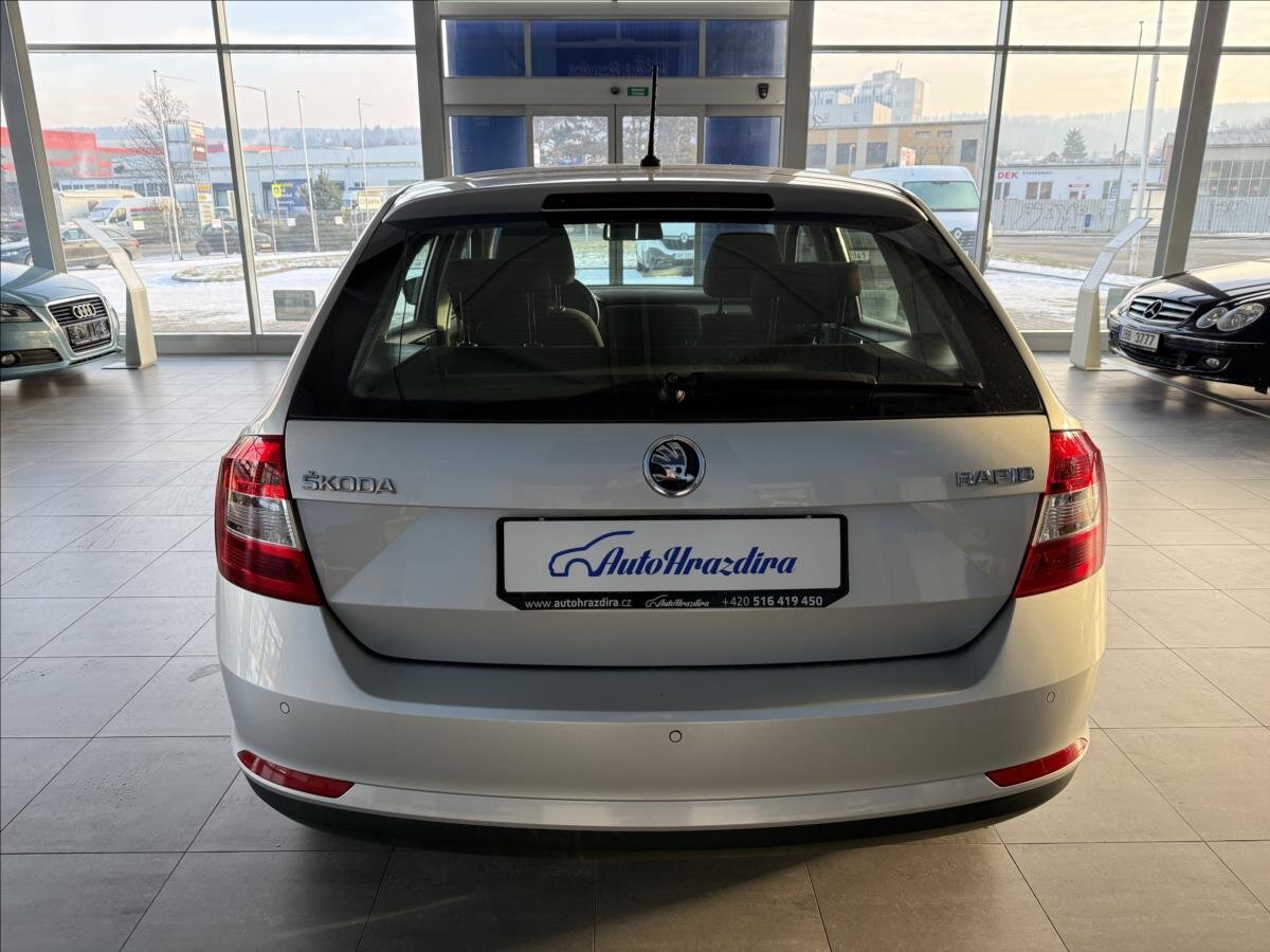 Škoda Rapid