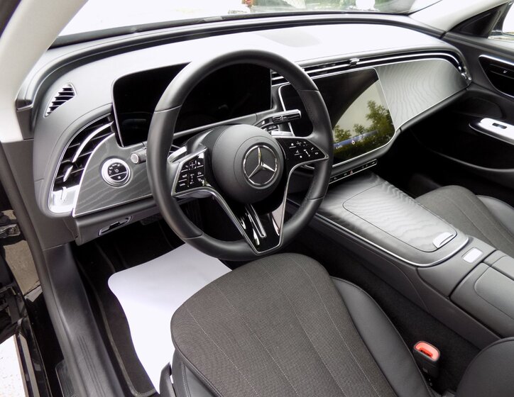 Mercedes-Benz Třídy E 13