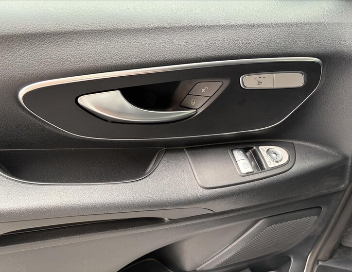 Mercedes-Benz Vito VAN / Minibus 2,0 l 140 kw