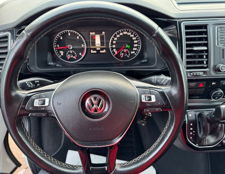 Volkswagen Multivan VAN-Minibus 2,0 l 110 kw