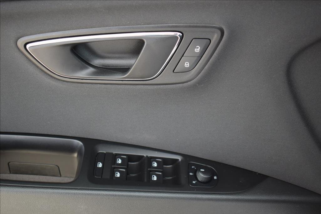 Seat Leon Hatchback 1,2 l 81 kw