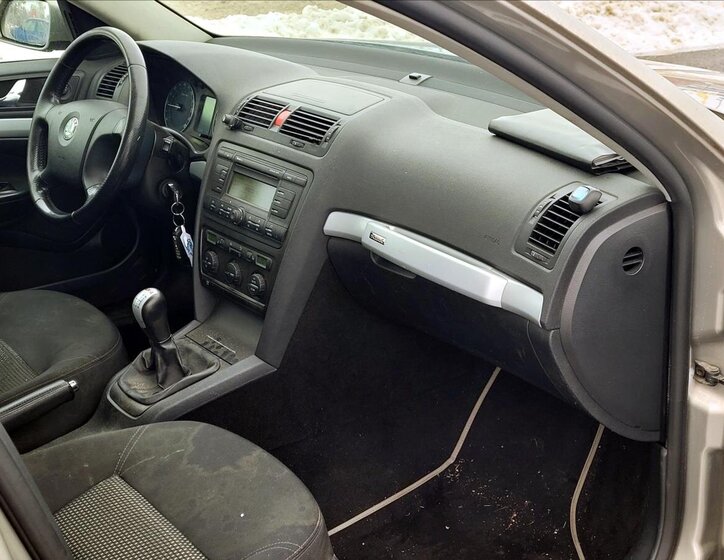 Škoda Octavia Kombi 2,0 l 103 kw