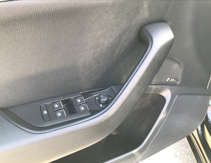 Škoda Superb Kombi 2,0 l 140 kw