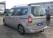 Ford Courier Pick-up 1,5 l 55 kw