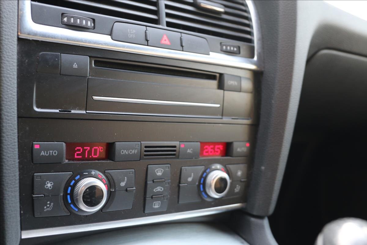 Audi Q7 Kombi 3,0 l 176 kw