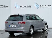 Volkswagen Passat Kombi 1,5 l 110 kw
