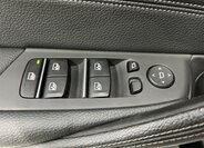 BMW Řada 5 Kombi 3,0 l 195 kw