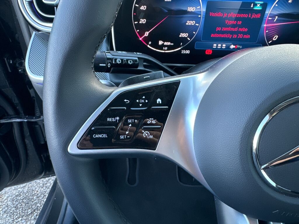 Mercedes-Benz GLC SUV / Terénní 2,0 l 145 kw