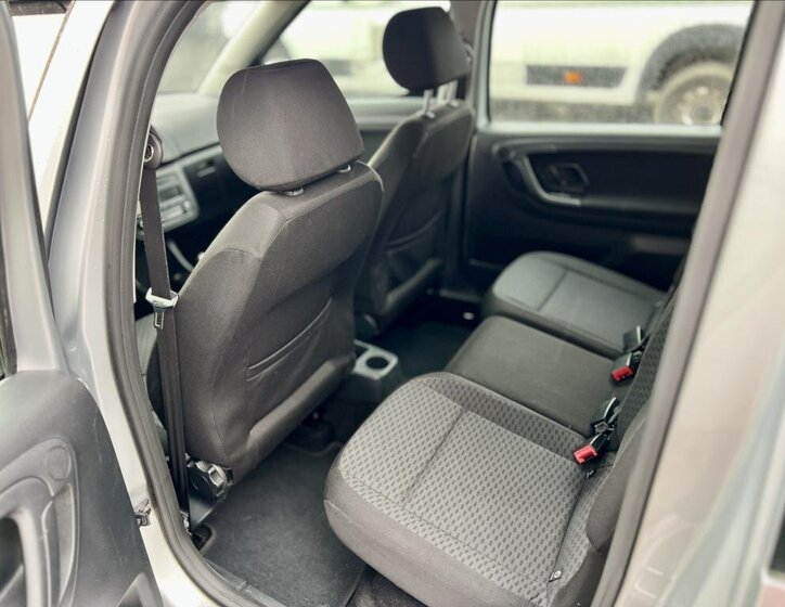 Škoda Roomster MPV 1,2 l 63 kw