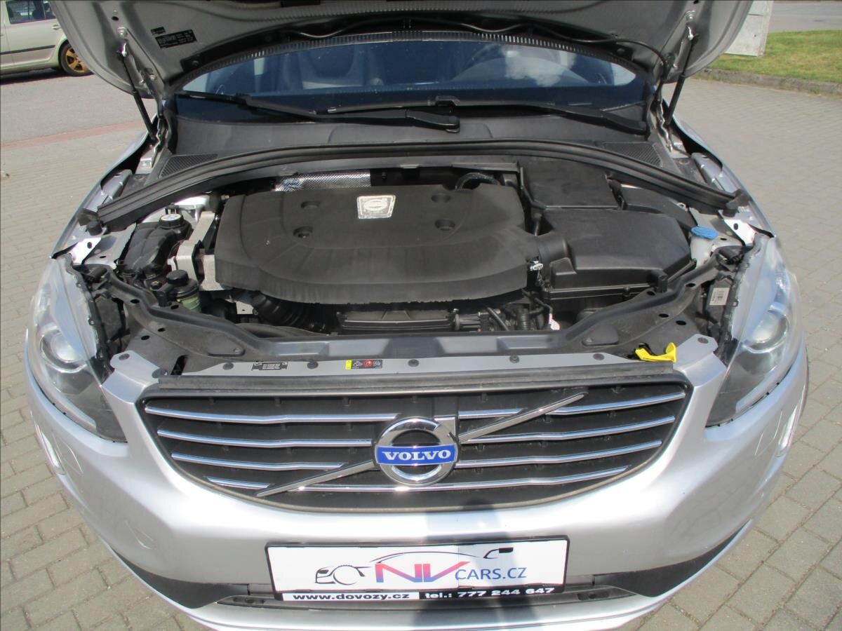 Volvo XC60 SUV / Terénní 2,4 l 133 kw