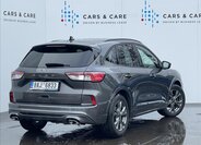 Ford Kuga SUV 1,5 l 88 kw