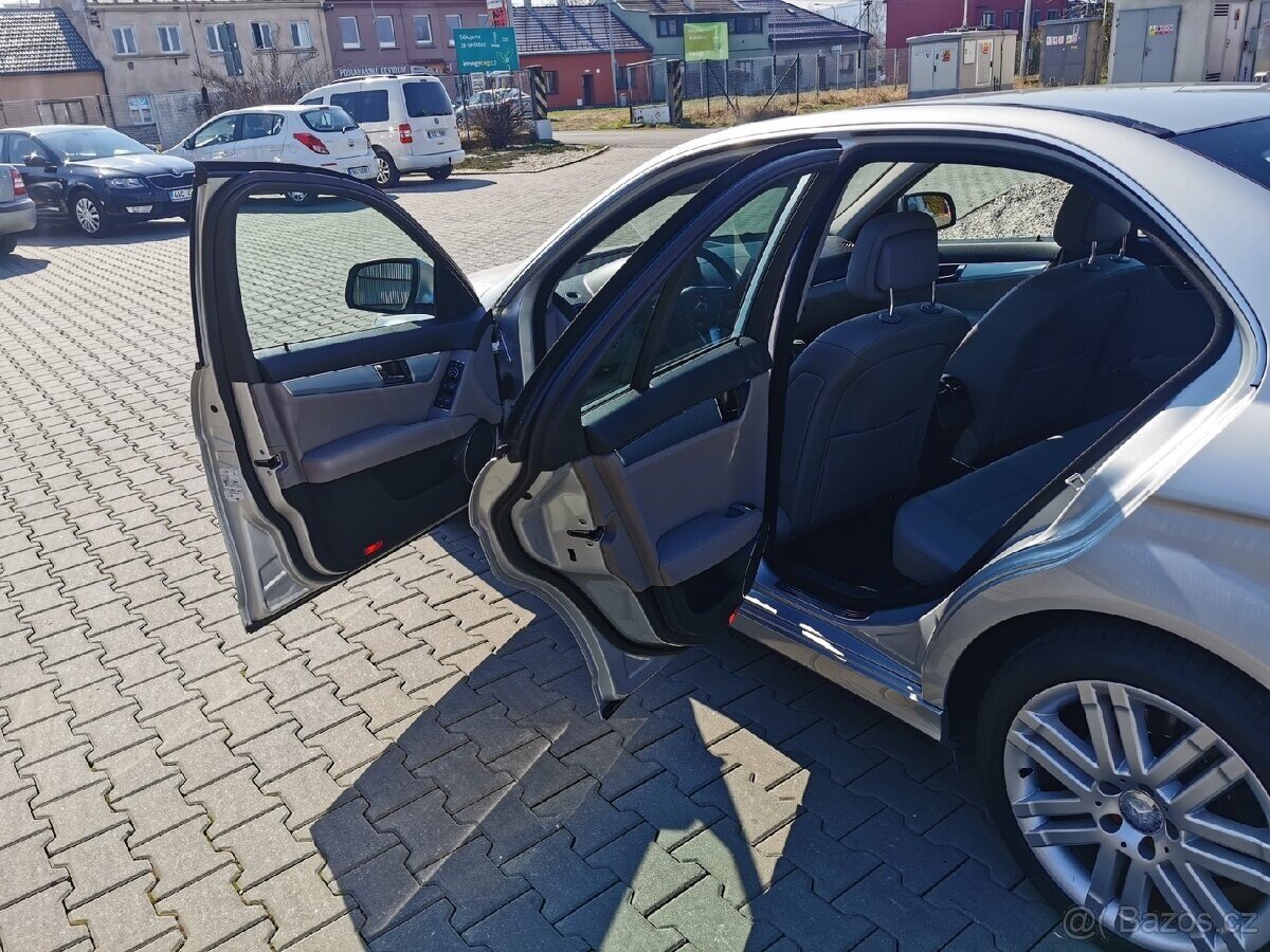 Mercedes-Benz Třídy C Sedan / Limuzína 0,0 0