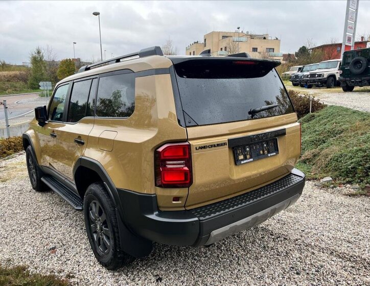 Toyota Land Cruiser Ostatní 2,4 l 205 kw