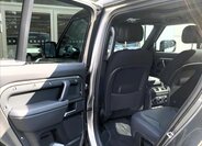 Land Rover Defender 13