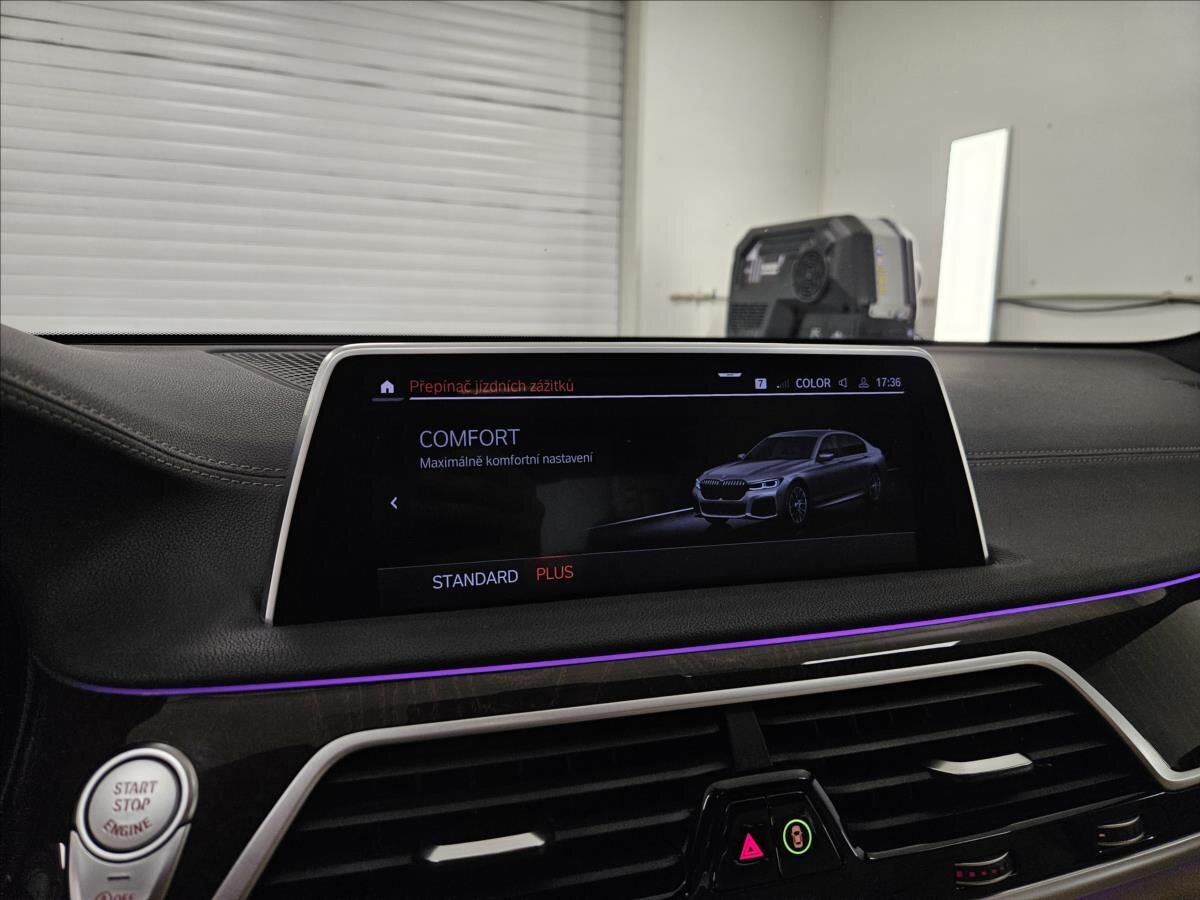 BMW Řada 7 Sedan / Limuzína 3,0 l 195 kw